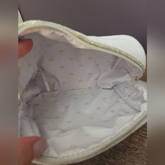 Dior Cosmetic Pouch - Picture 6 of 9